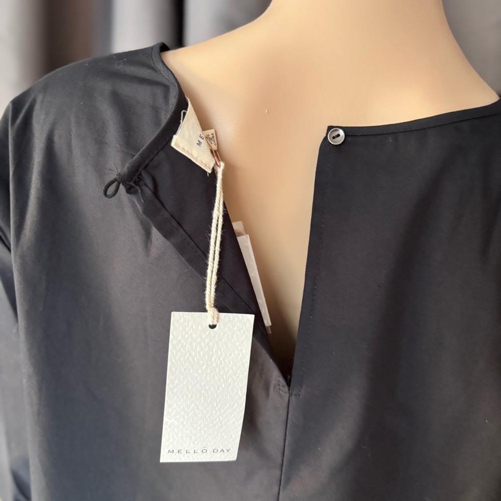 MELLODAY Black Blouse with Crew Neck Bell Sleeves and Tie Front - Picture 8 of 8